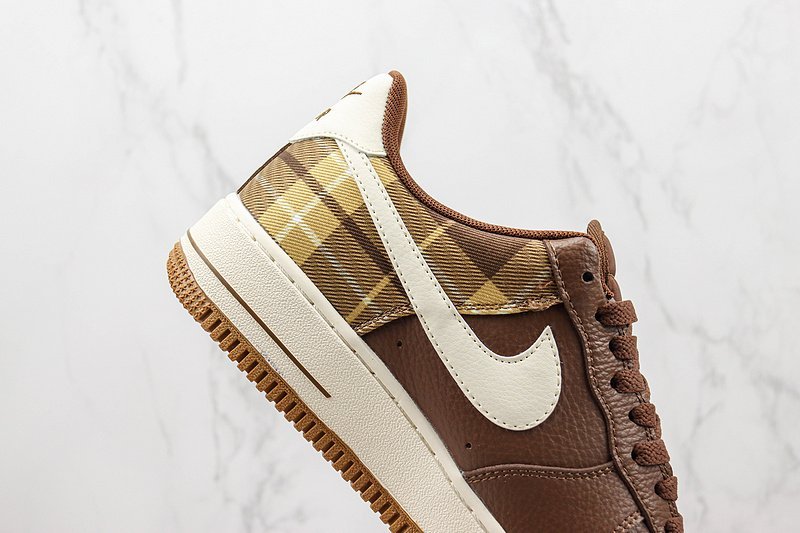 Nike Air Force 1 Low "Cacao Plaid" фото № 3