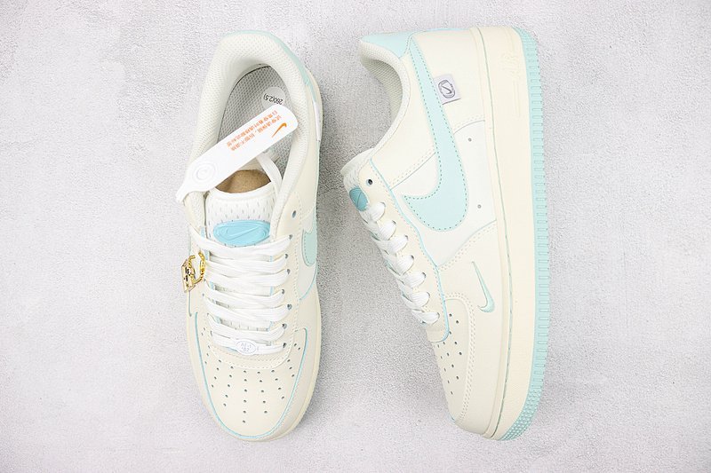 Nike Air Force 1 Low "Cream White/Icy Blue" фото № 6