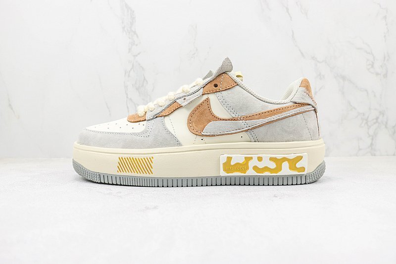 LeBron James x Nike Air Force 1 Low "Suede Wolf Grey/Brown/Cream" фото № 2