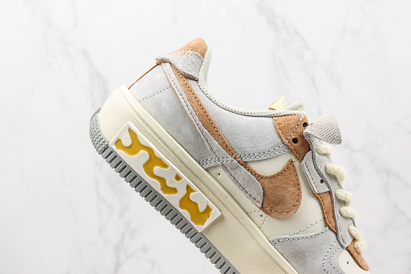 LeBron James x Nike Air Force 1 Low "Suede Wolf Grey/Brown/Cream" фото № 3