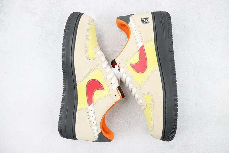 Nike Air Force 1 Low "Somos Familia" фото № 6