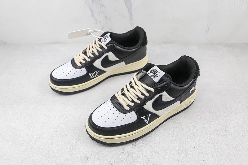 Nike Air Force 1 Low "White/Woolen Black" фото № 5