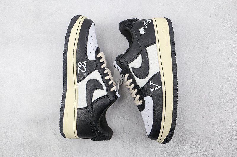 Nike Air Force 1 Low "White/Woolen Black" фото № 7