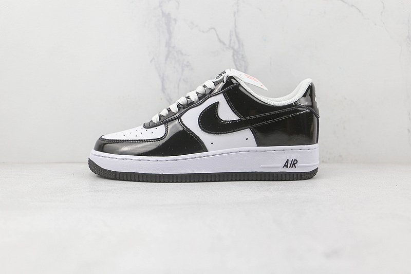 Nike Air Force 1 Low "Laking Leather/Panda" фото № 2