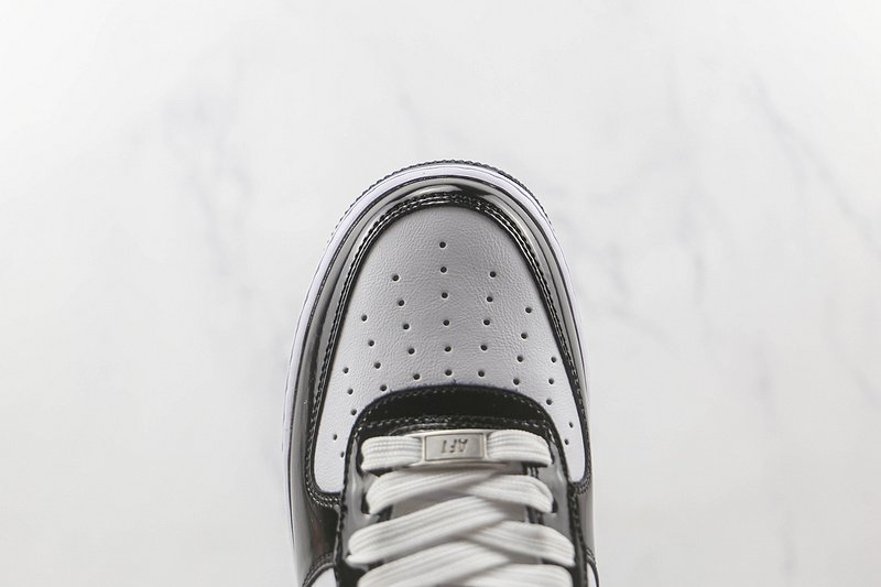 Nike Air Force 1 Low "Laking Leather/Panda" фото № 4