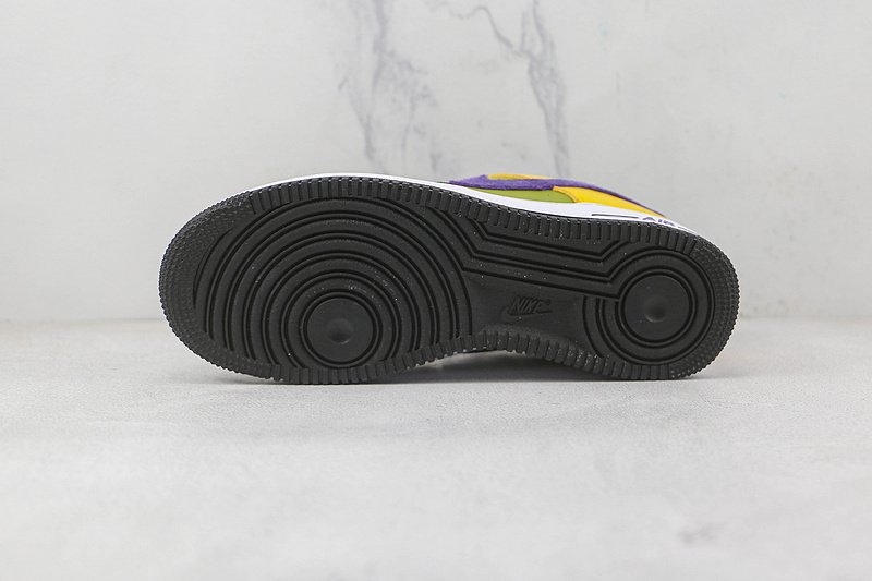 Nike Air Force 1 Low "Kobe Bryant" фото № 8