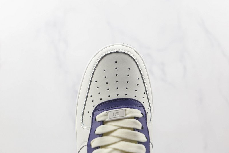 Nike Air Force 1 Low "White/Court Navy Blue" фото № 4