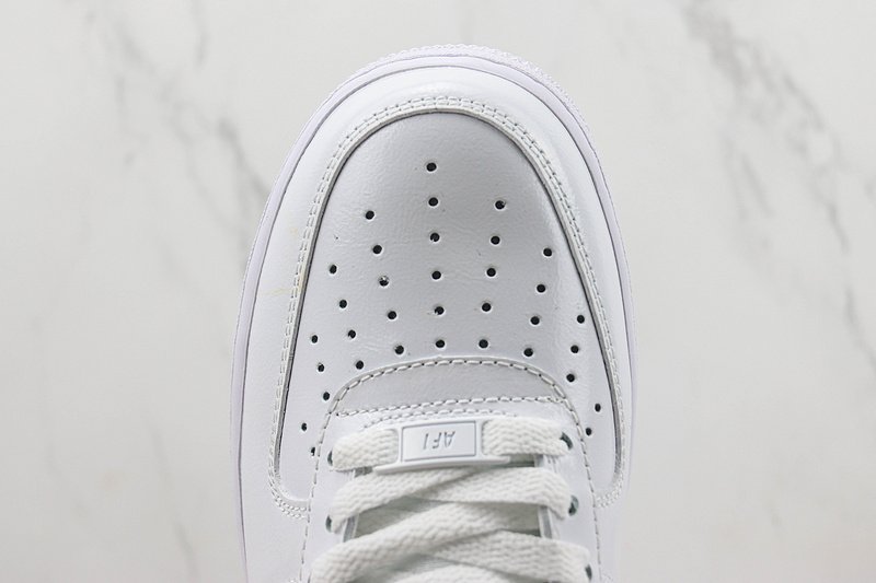 Nike Air Force 1 Low "Black Patent" фото № 4