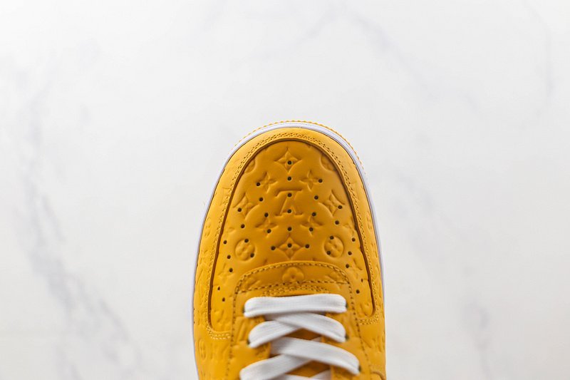 Louis Vuitton x Nike Air Force 1 Low "Yellow/White/Monogram" фото № 4