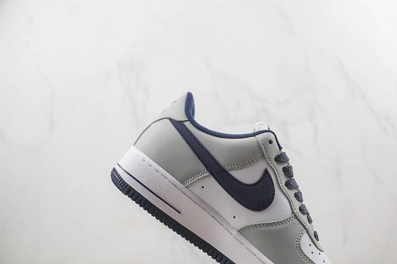 Nike Air Force 1 07 Low "White/Grey/Blue" фото № 4