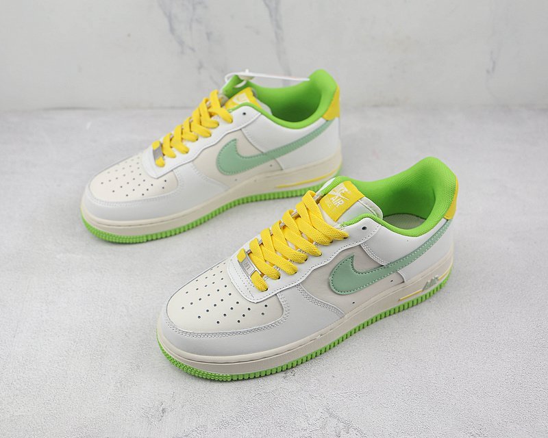 Nike Air Force 1 07 "Quotes" фото № 5