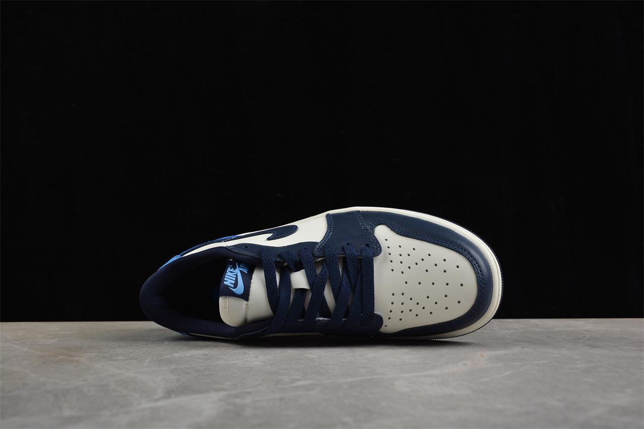 Nike Air Jordan 1 Retro Low OG "Obsidian UNC" фото № 3