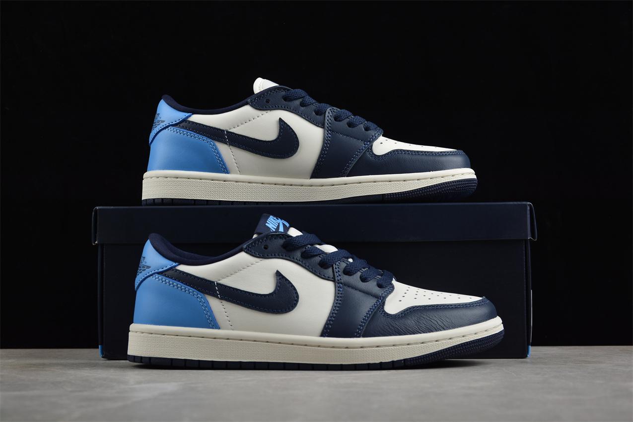 Nike Air Jordan 1 Retro Low OG "Obsidian UNC" фото № 9
