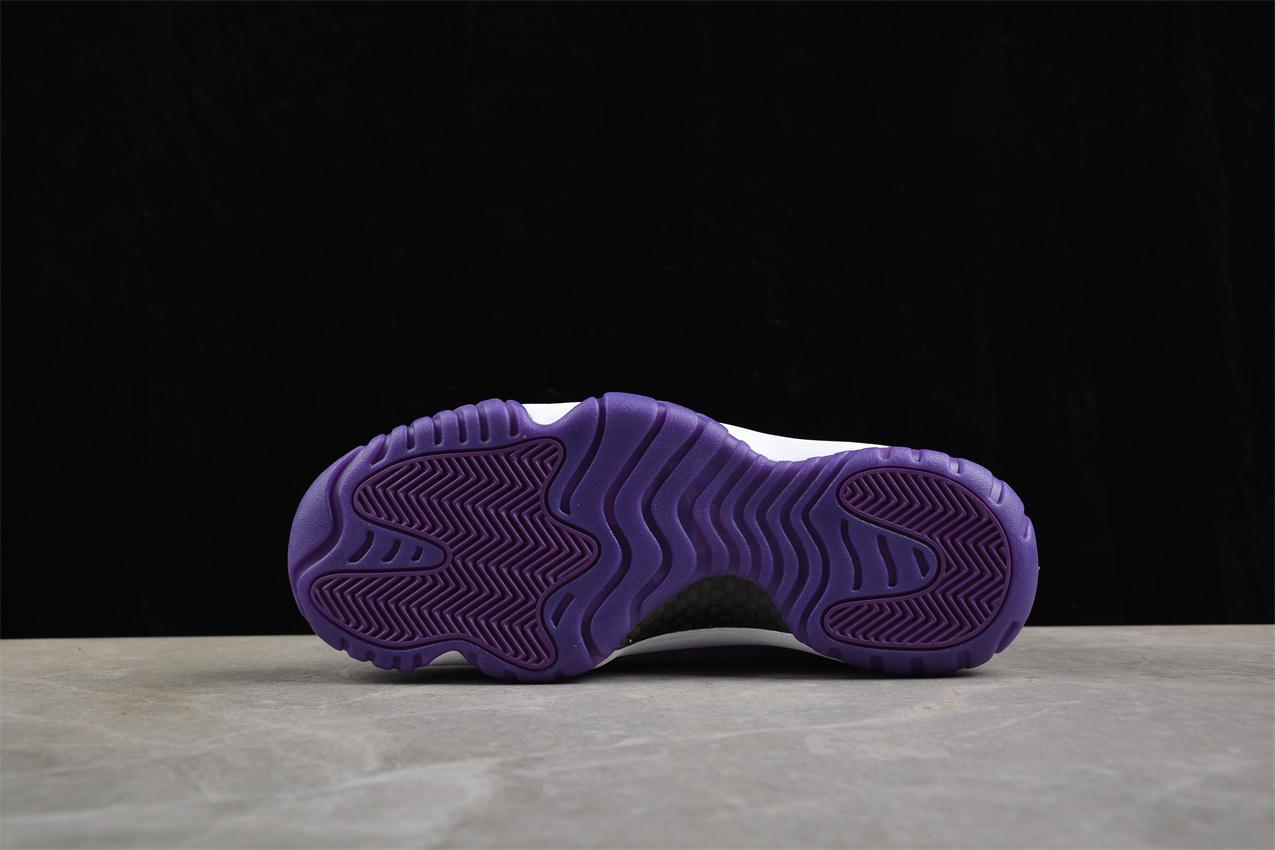 Nike Air Jordan 11 "Purple Rain" фото № 4