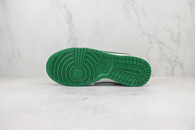 The North Face x Nike Dunk Low "Silver Grey/Emerald Green" фото № 8