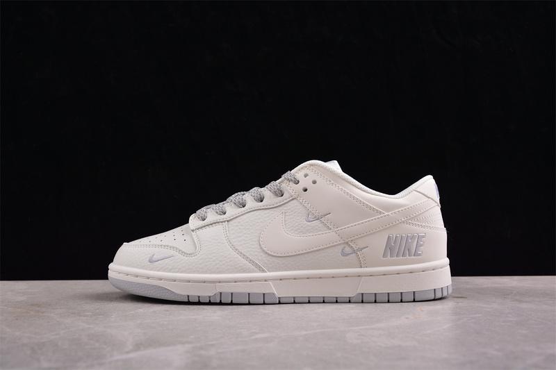 Nike Dunk Low "Triple White" фото № 5