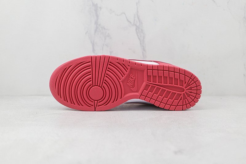 Nike Dunk Low "Archeo Pink" фото № 9