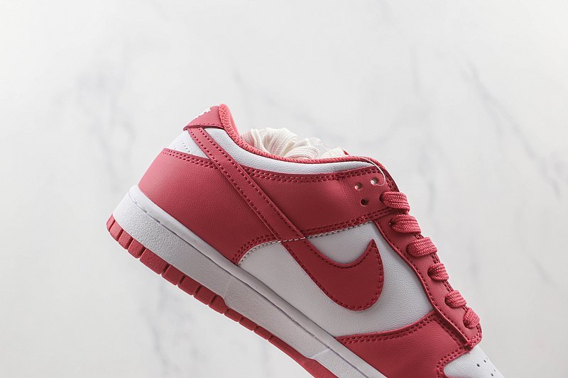 Nike Dunk Low "Archeo Pink" фото № 4