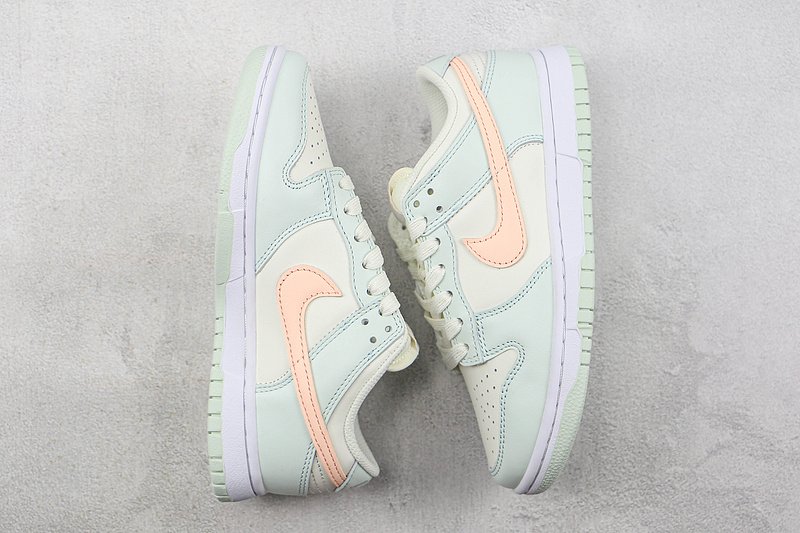 Nike Dunk Low "Barely Green" фото № 6