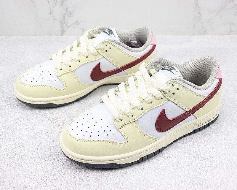 Nike Dunk Low "La vie en rose" фото № 5