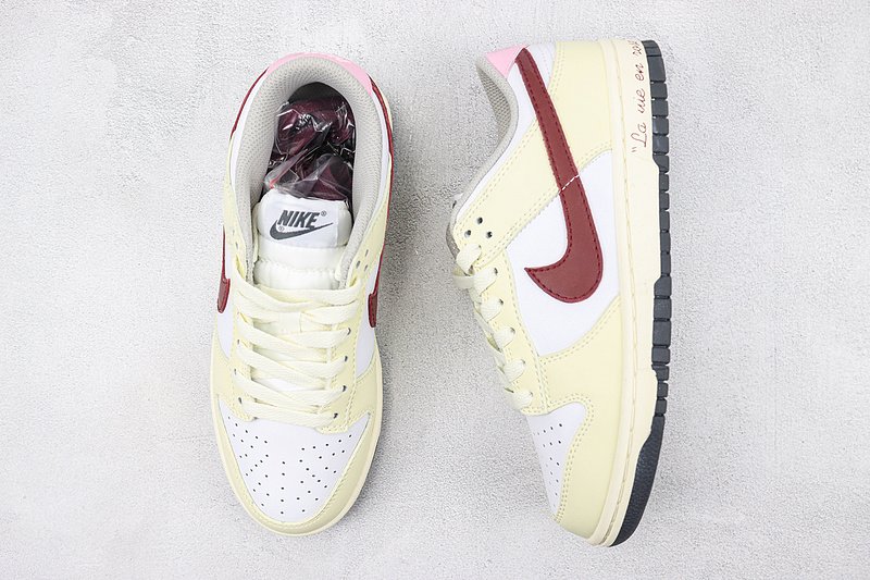 Nike Dunk Low "La vie en rose" фото № 6