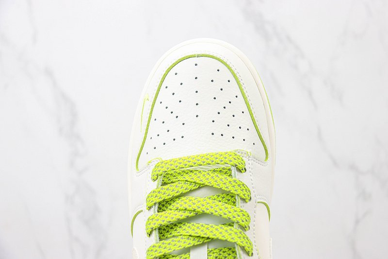 Nike Dunk Low "Pearl White/Apple Green" фото № 4