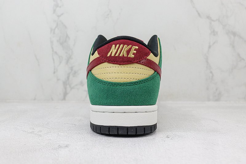 Nike Dunk Low "Jameson Whiskey" фото № 9