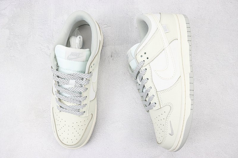 Nike Dunk Low "Cream/Grey Foot/Mini Swoosh" фото № 6