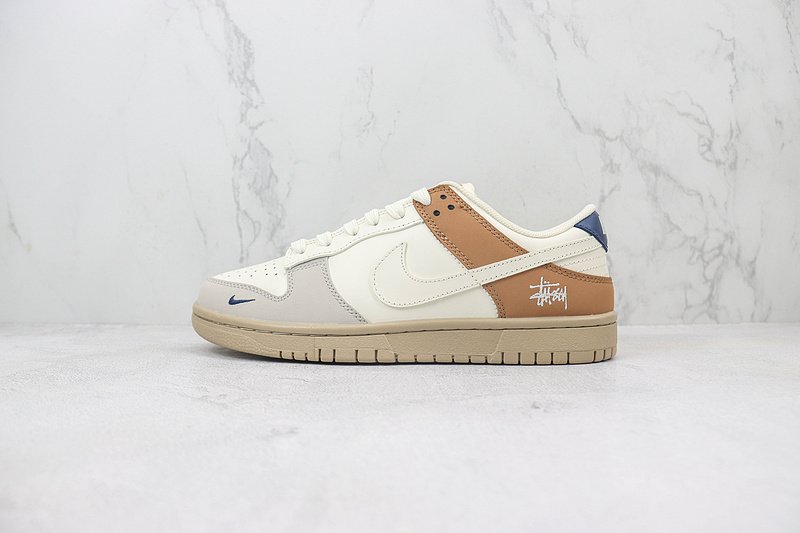 Stussy x Nike Dunk Low "Cream/Gossamer/Beige" фото № 2