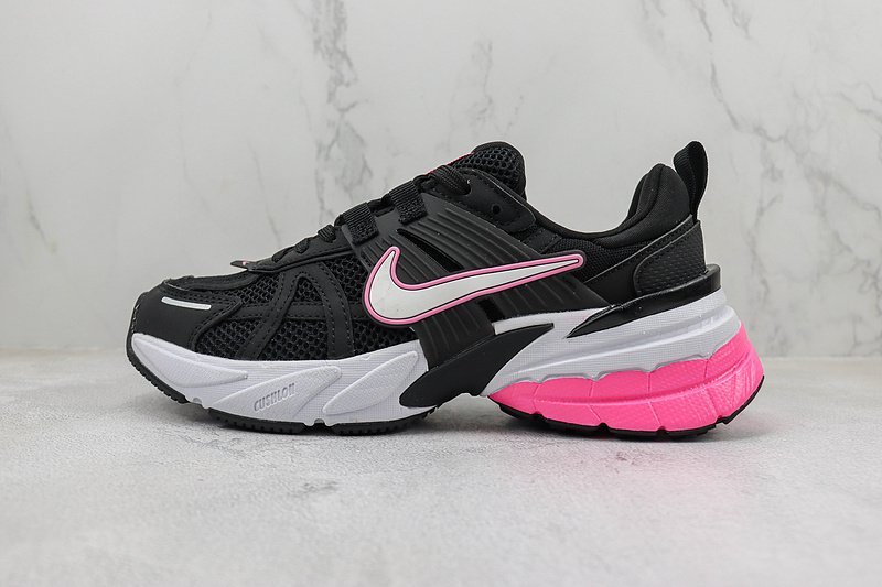 Nike Runtekk "Black/White/Pink" фото № 2