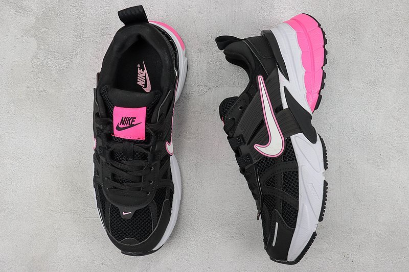 Nike Runtekk "Black/White/Pink" фото № 7