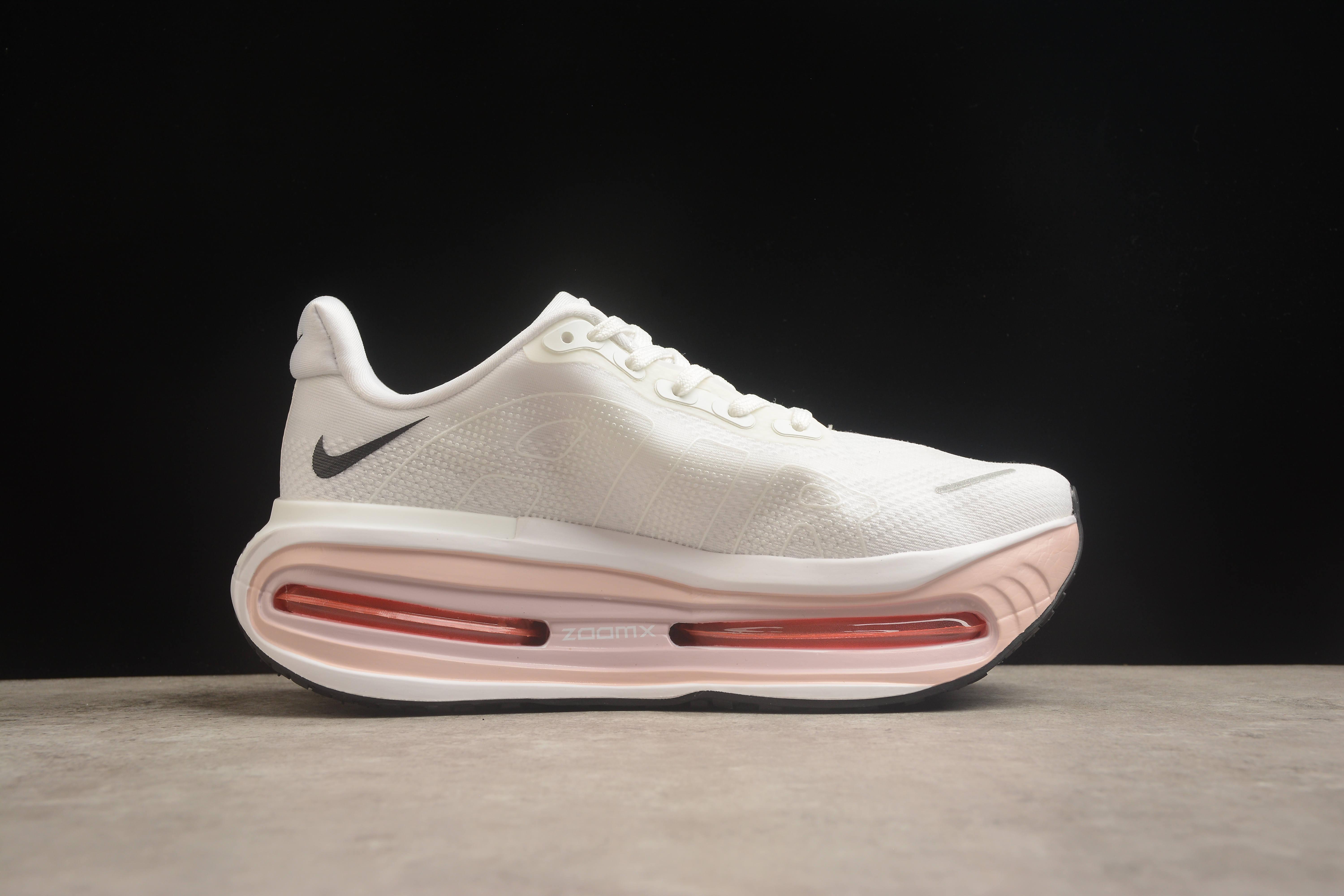 Nike Vomero Premium "White/Black/Pure Platinum" фото № 7