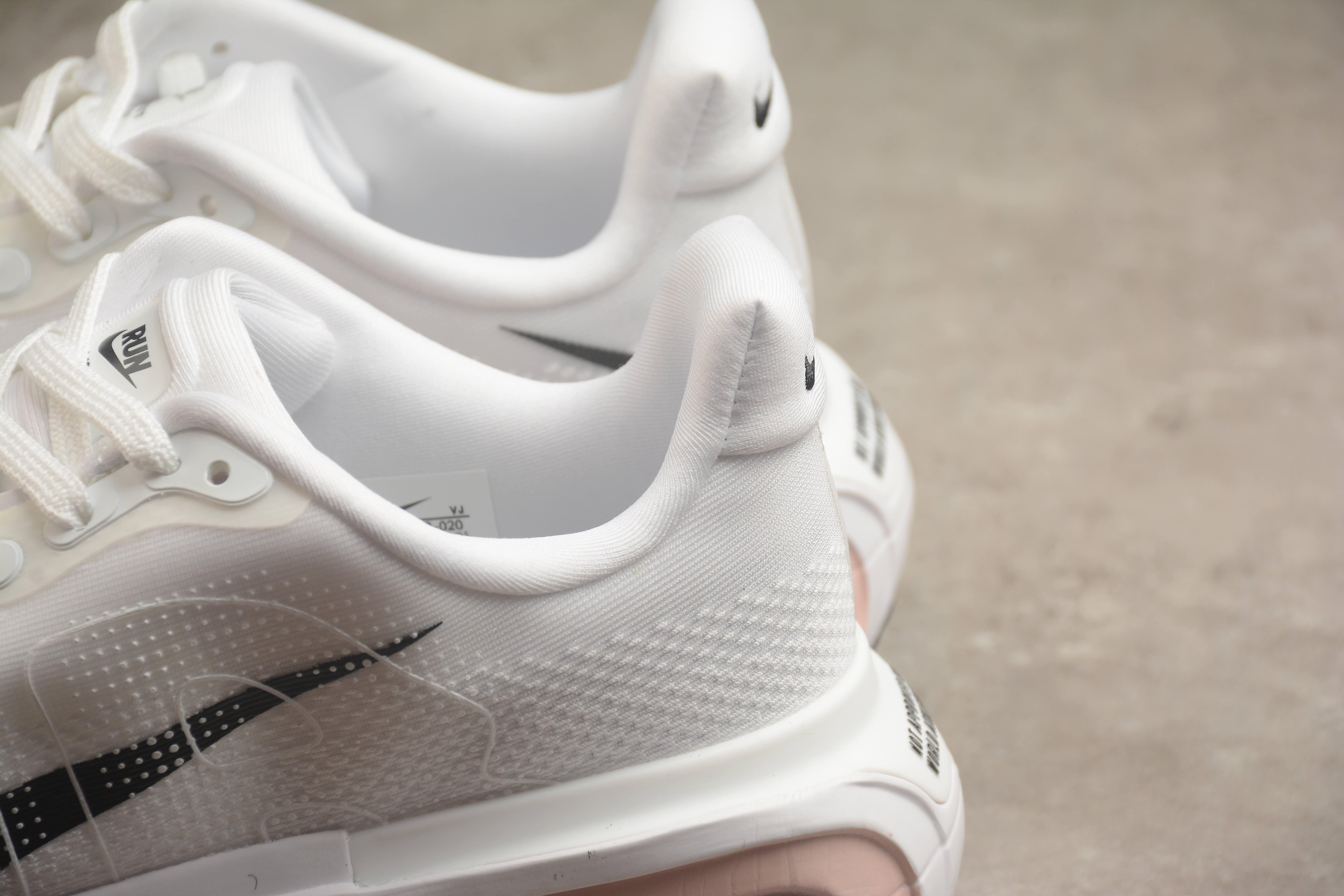 Nike Vomero Premium "White/Black/Pure Platinum" фото № 6