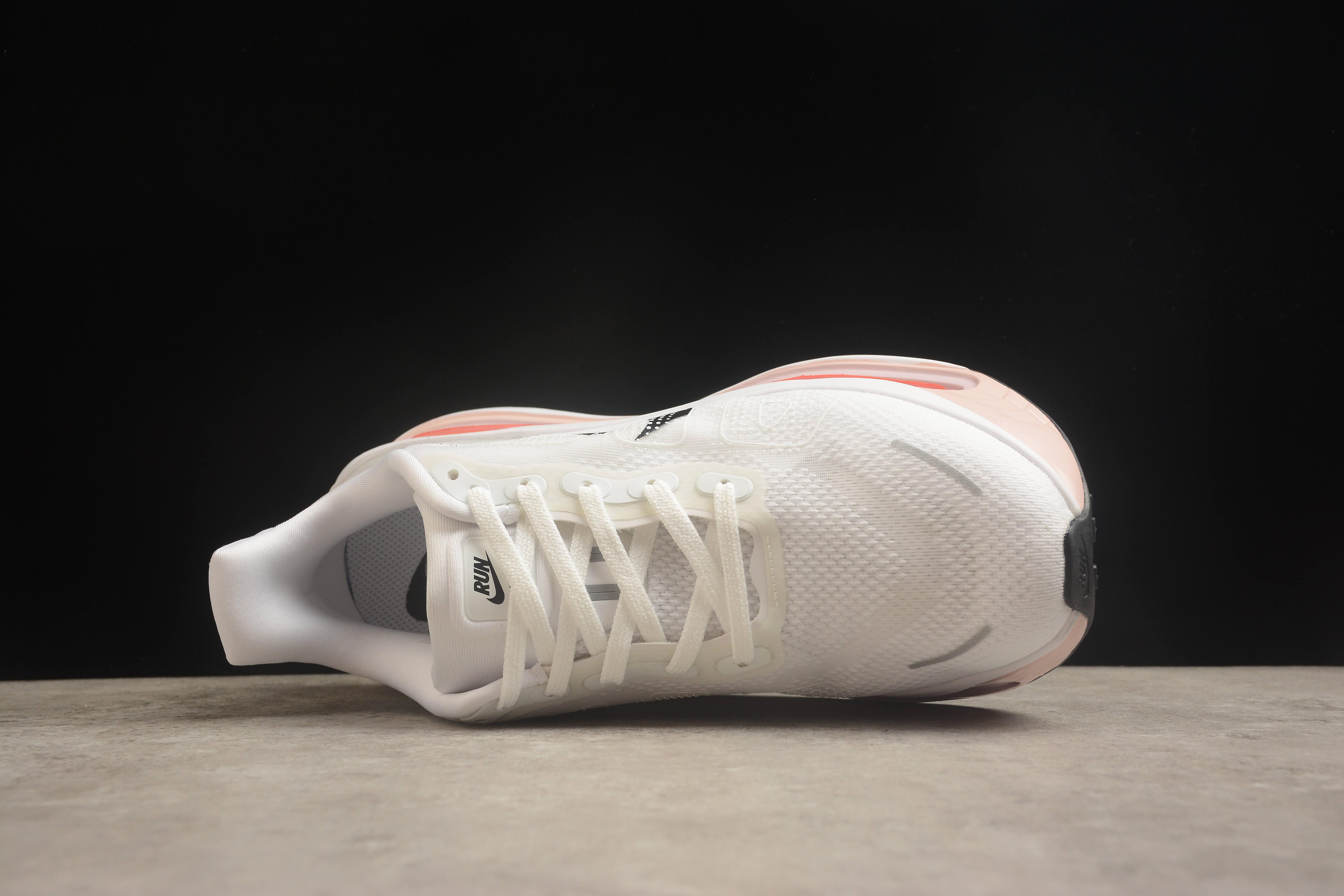 Nike Vomero Premium "White/Black/Pure Platinum" фото № 8