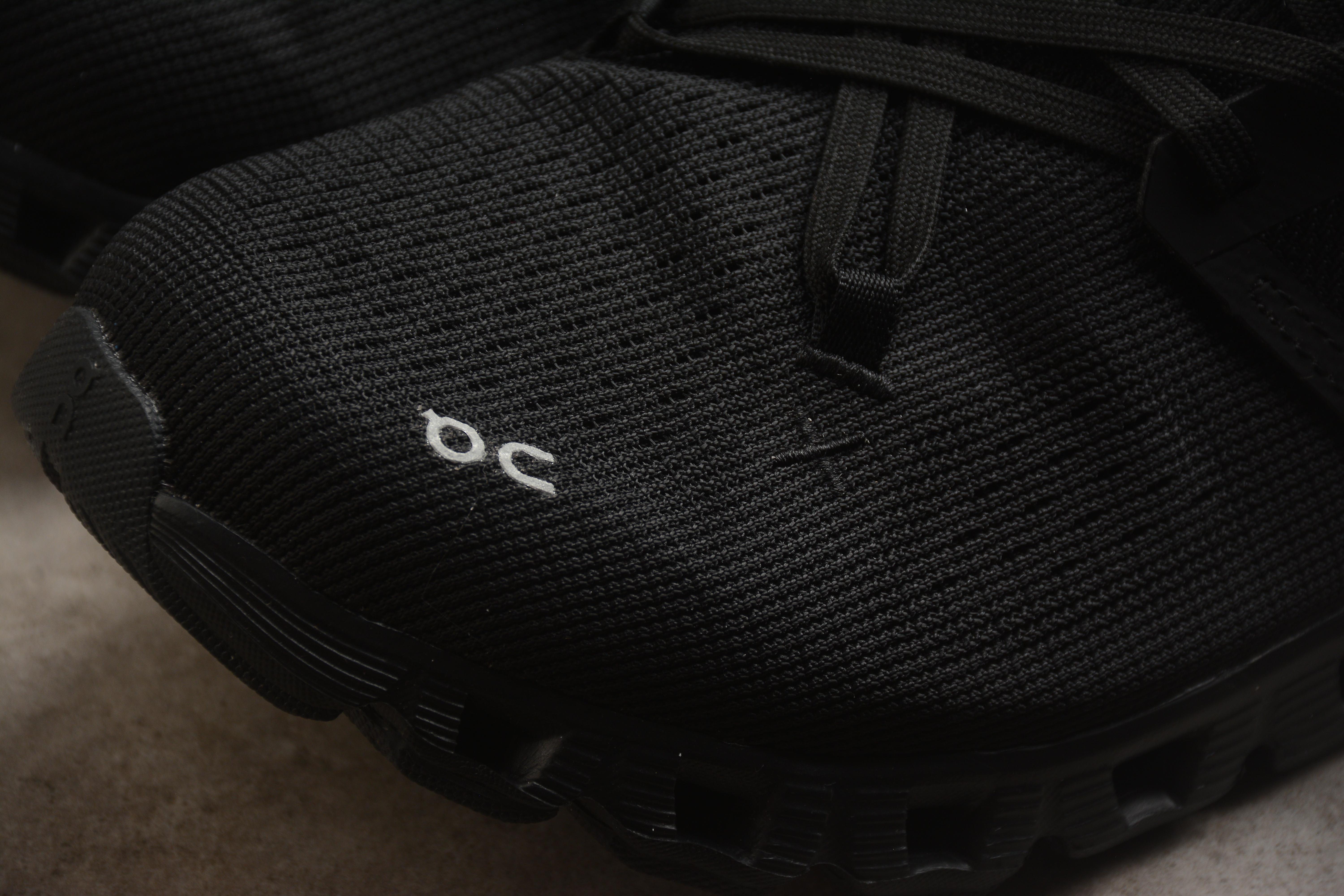 On Cloud X 4 "Black" фото № 7