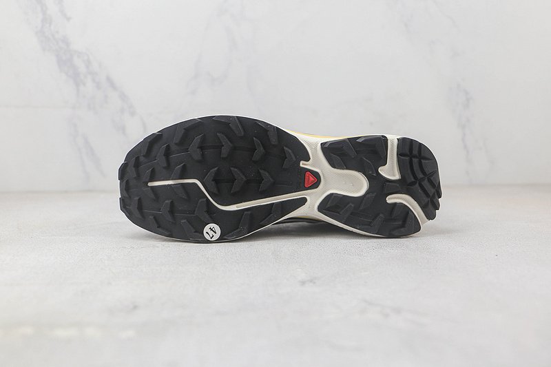 Salomon XT-6 Expanse "Black/Light Yellow/Grey" фото № 8