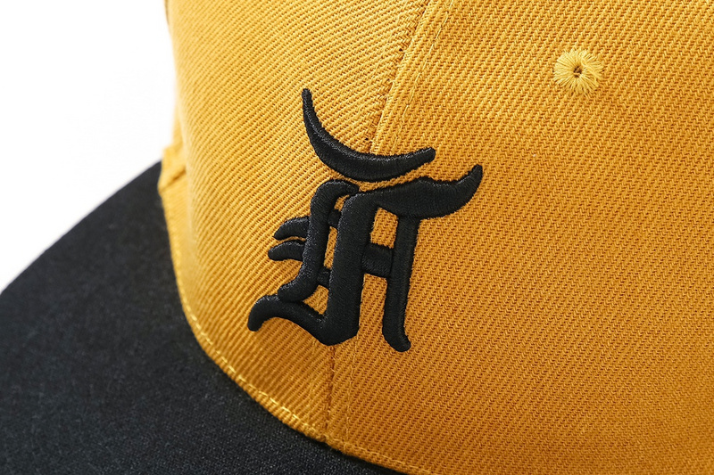 Кепка Fear Of God Snapback "Yellow/Black" фото № 3