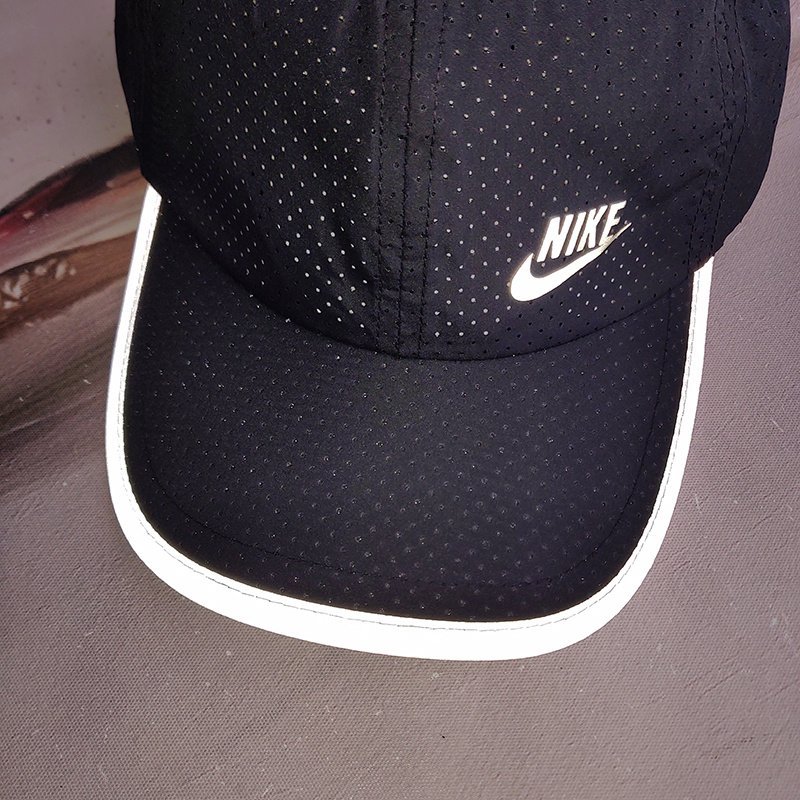 Кепка Nike Into The Grid "Black" фото № 4