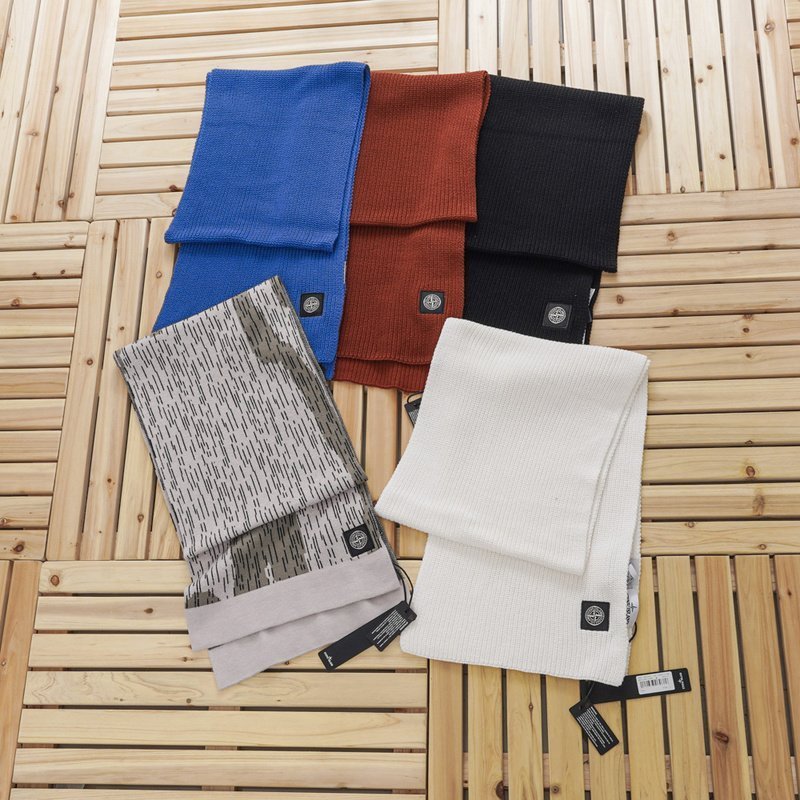 Шарф Stone Island Knitted Logo Patched "Grey" фото № 7