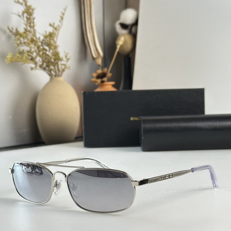 Солнцезащитные очки Balenciaga Aviator Shape And Thin Temples "Gray" фото № 2