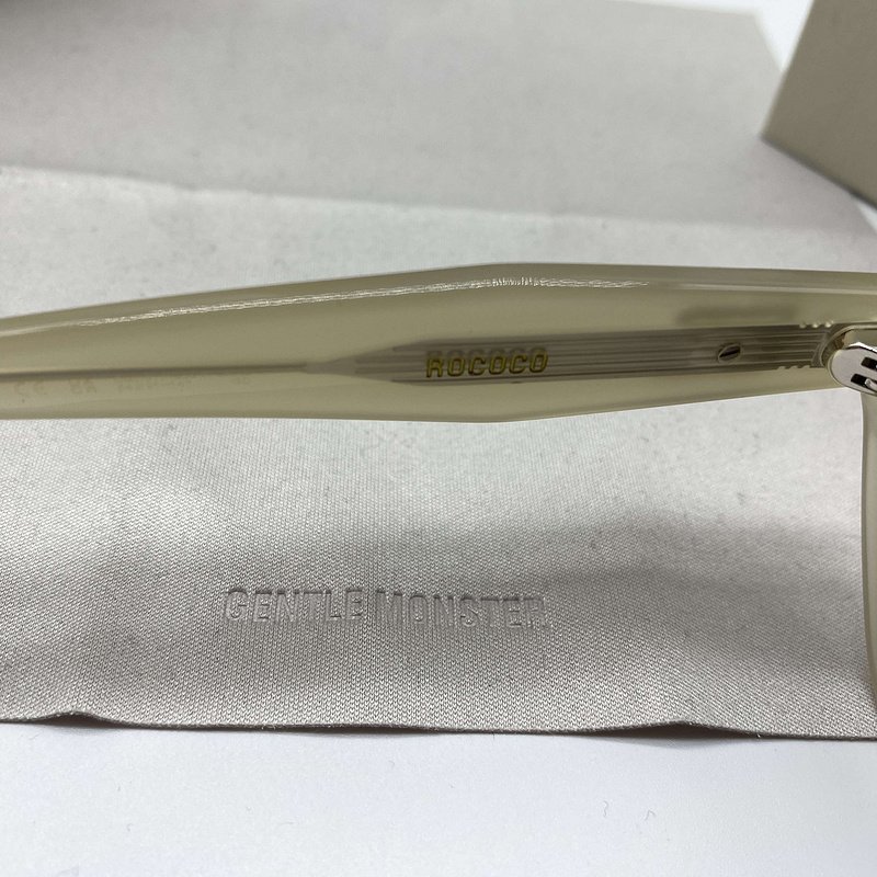 Солнцезащитные очки Gentle Monster Cat Eye Shaped Decorated By Logo "Gray" фото № 6