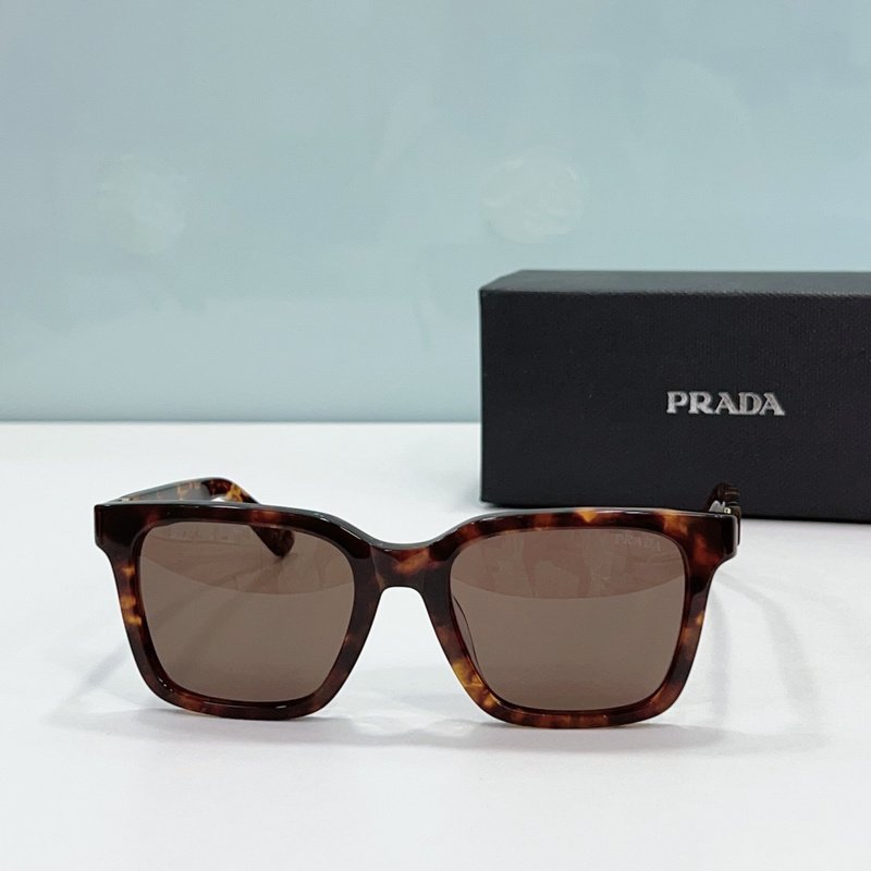 Солнцезащитные очки Prada Frame With Small Gold Rectangle "Brown/Ginger" фото № 2