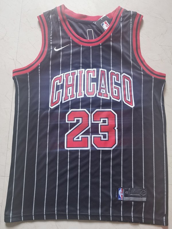 Баскетбольная Джерси Nike Chicago Bulls 19-20 №23 Michael Jordan "Black" фото № 8