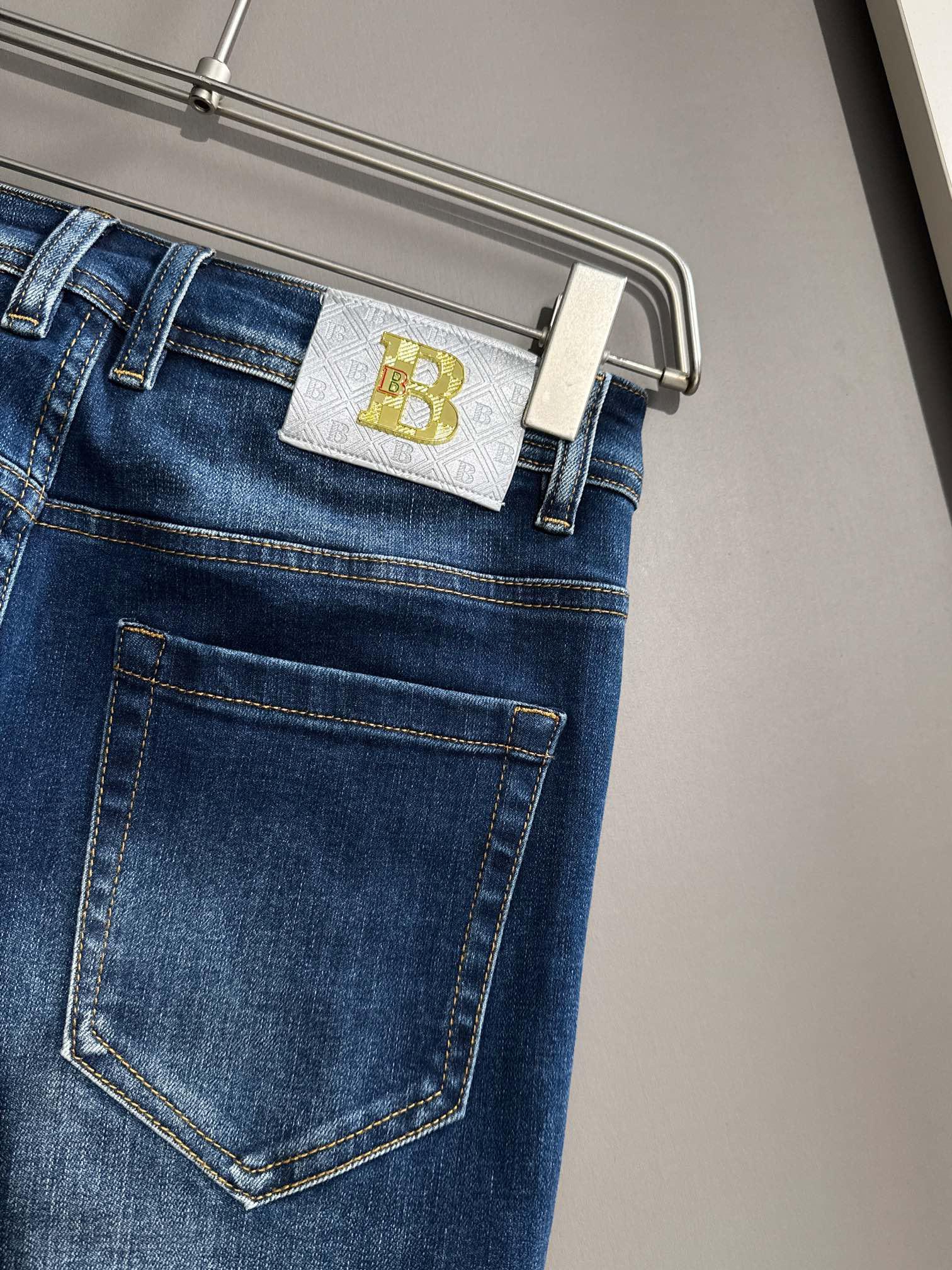 Джинсы Burberry Ripped Gold Mini Pendant BT "Blue" фото № 6