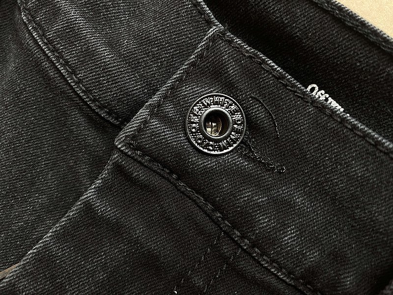 Джинсы Off White With A White Inscription From The Designer "Black" фото № 3