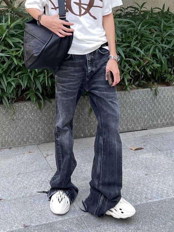 Джинсы Balenciaga Scuffs Flared From Knee "Black" фото № 6