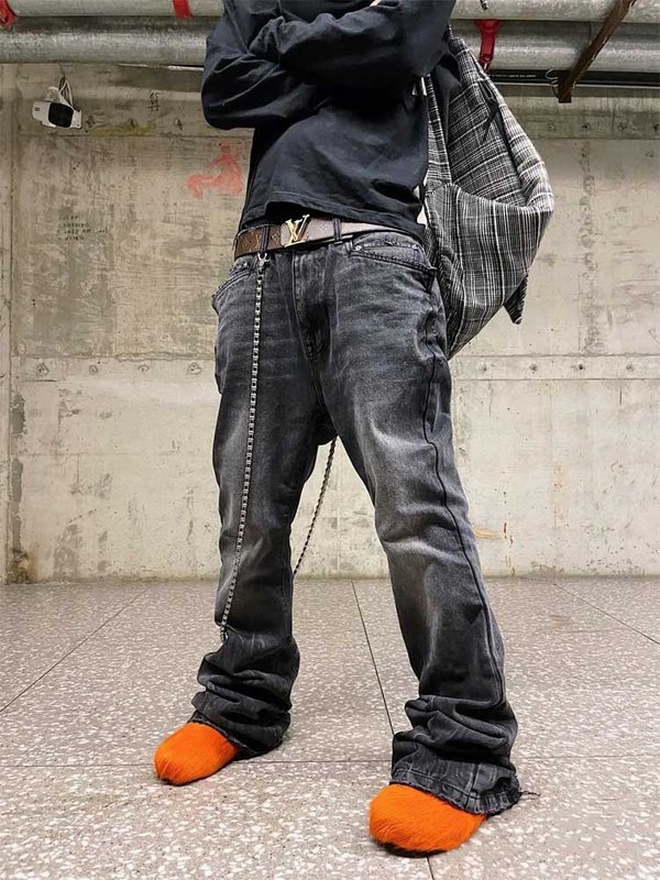 Джинсы Balenciaga Scuffs Flared From Knee "Black" фото № 7