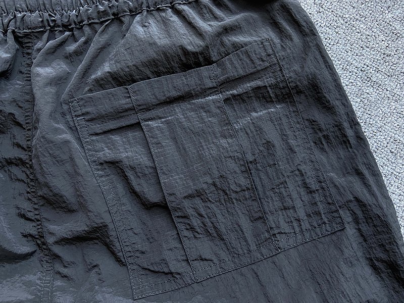 Штаны Stone Island Zippered Pockets "Black" фото № 3