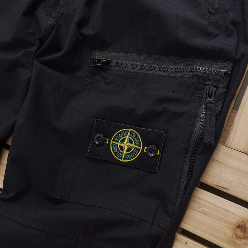 Штаны Stone Island Having Logo Patch "Black" фото № 5