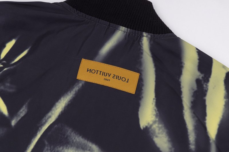 Бомбер Louis Vuitton With Logo - ZIP "Black/Yellow" фото № 8